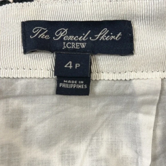 J. Crew Leopard print 100% cotton pencil skirt size 4P - Picture 9 of 10